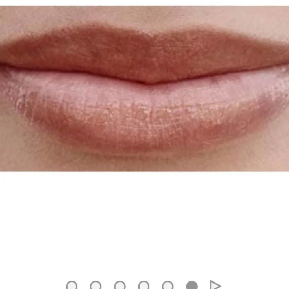 Burt's Bees Bundle of Burt's Bees Lipstick lip balm red dahlia‎ lily lake